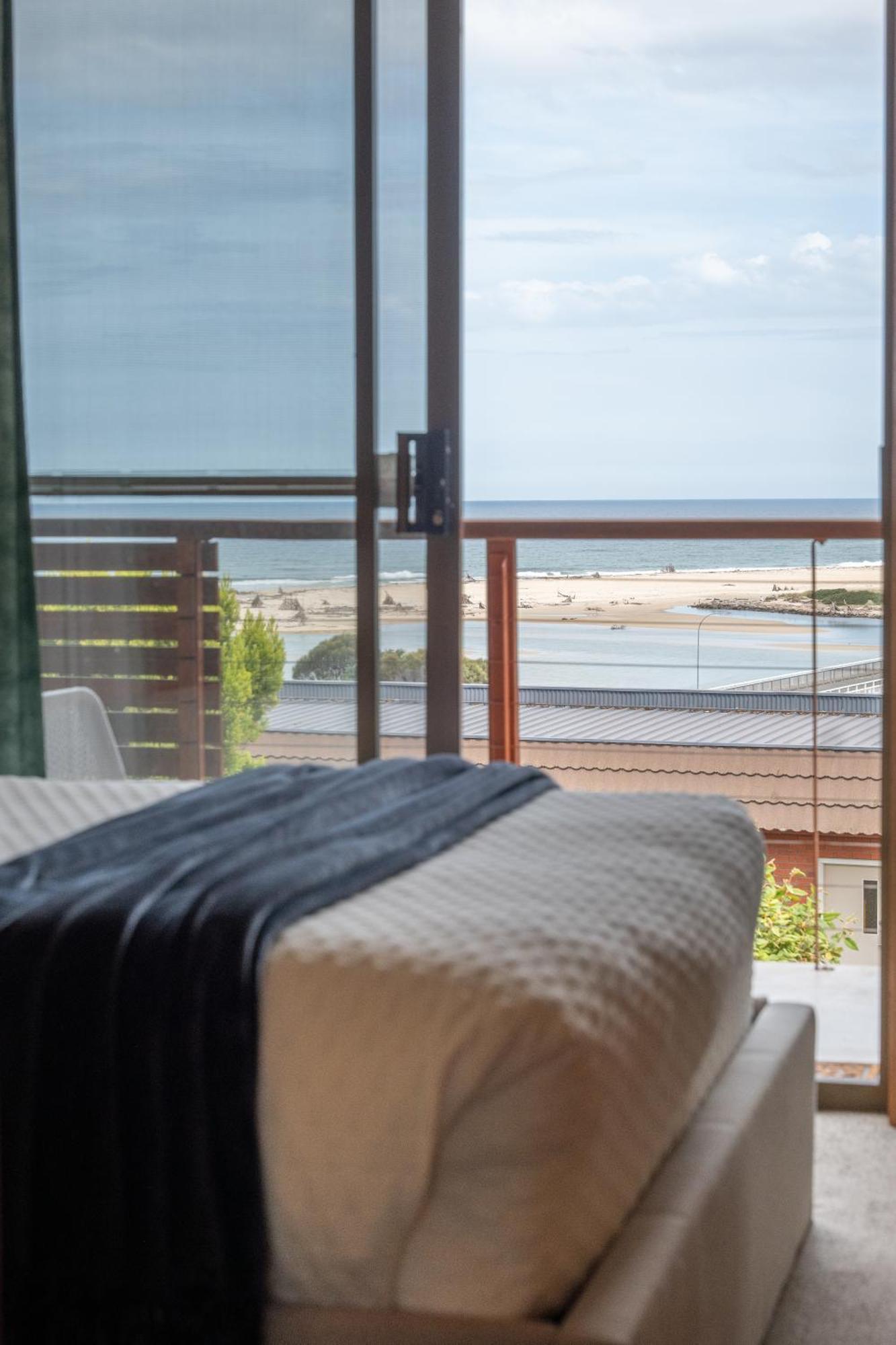 Blue Seas Holiday Villas Scamander Exteriör bild