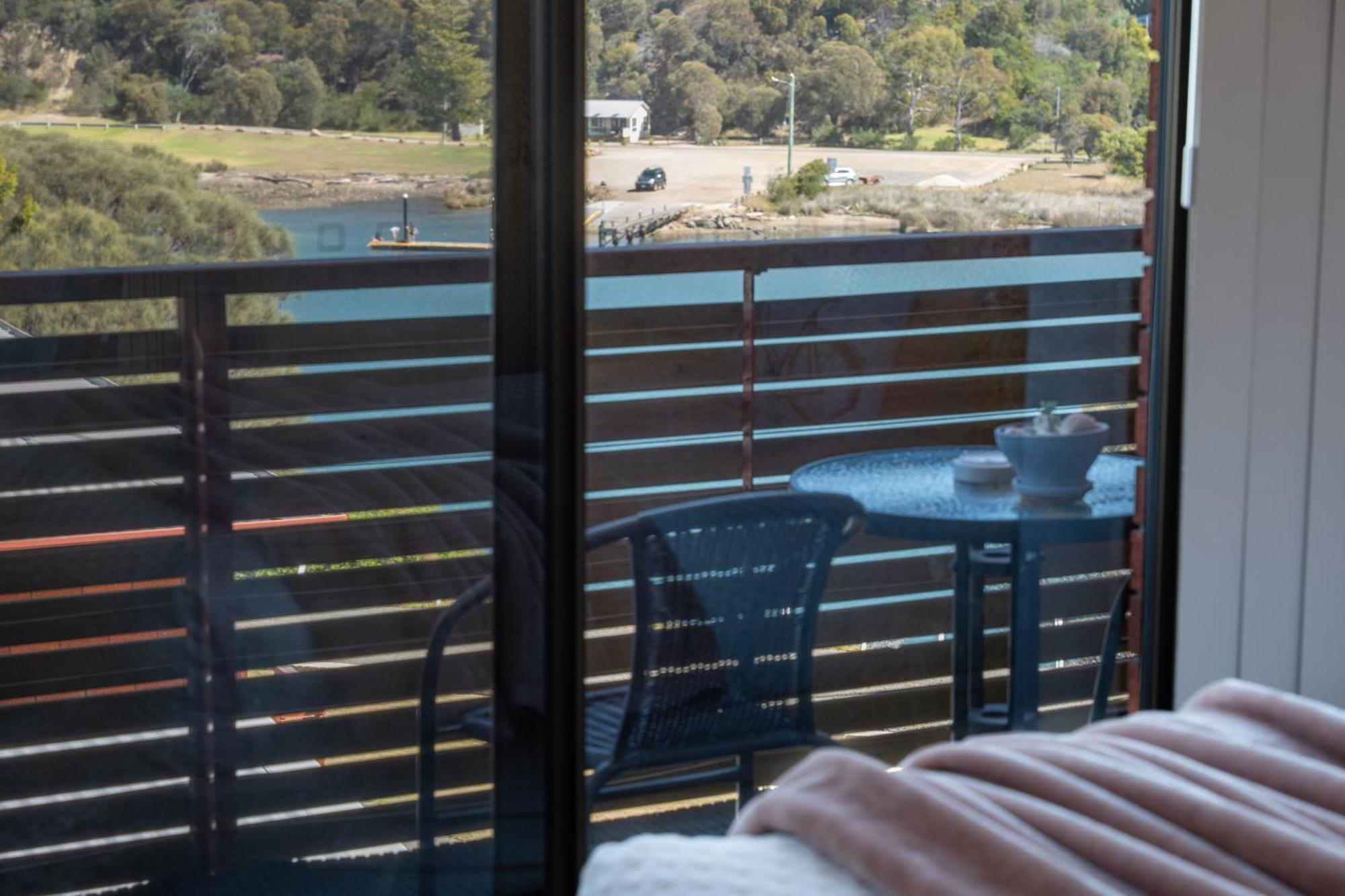 Blue Seas Holiday Villas Scamander Exteriör bild