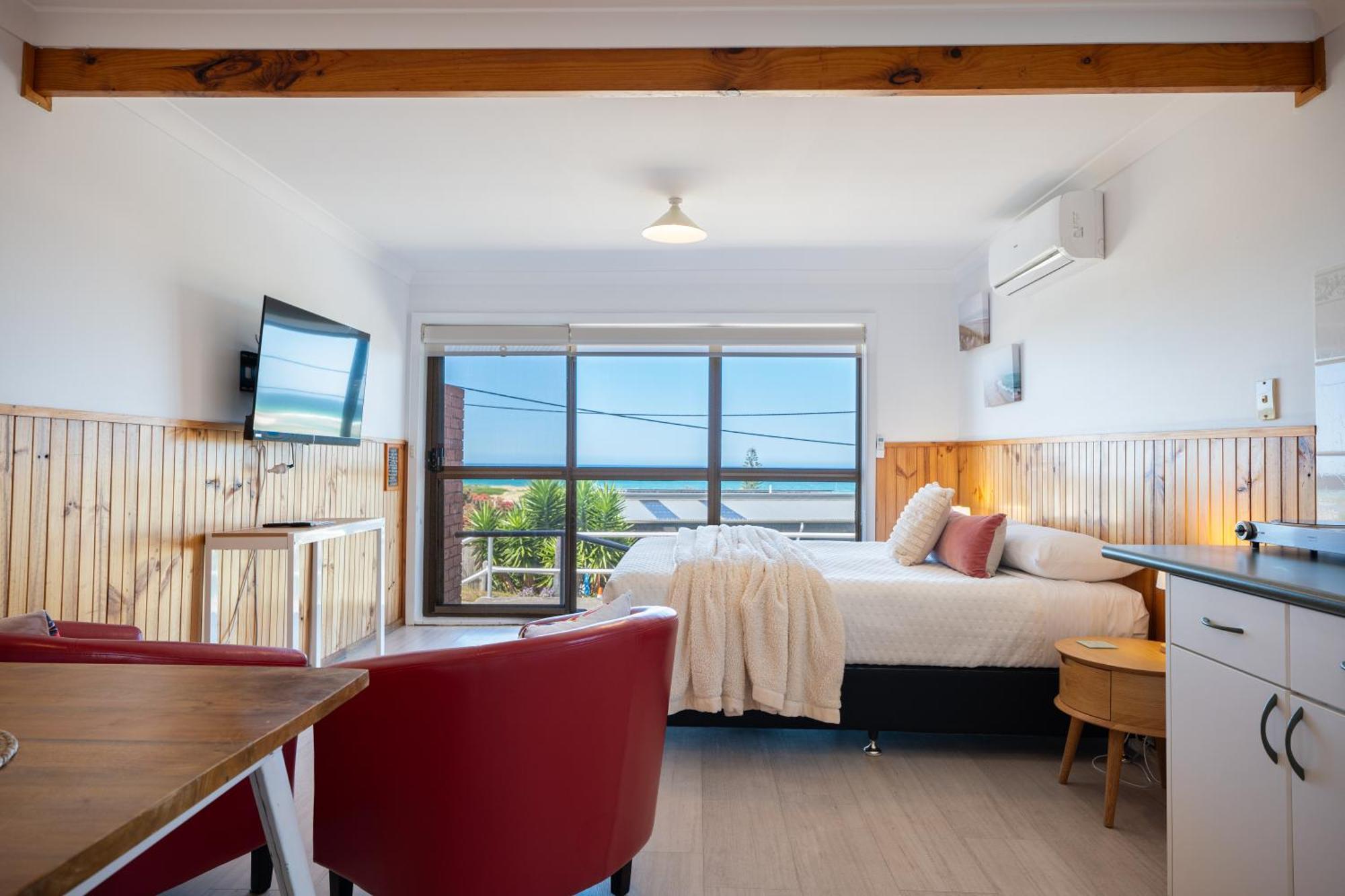 Blue Seas Holiday Villas Scamander Exteriör bild