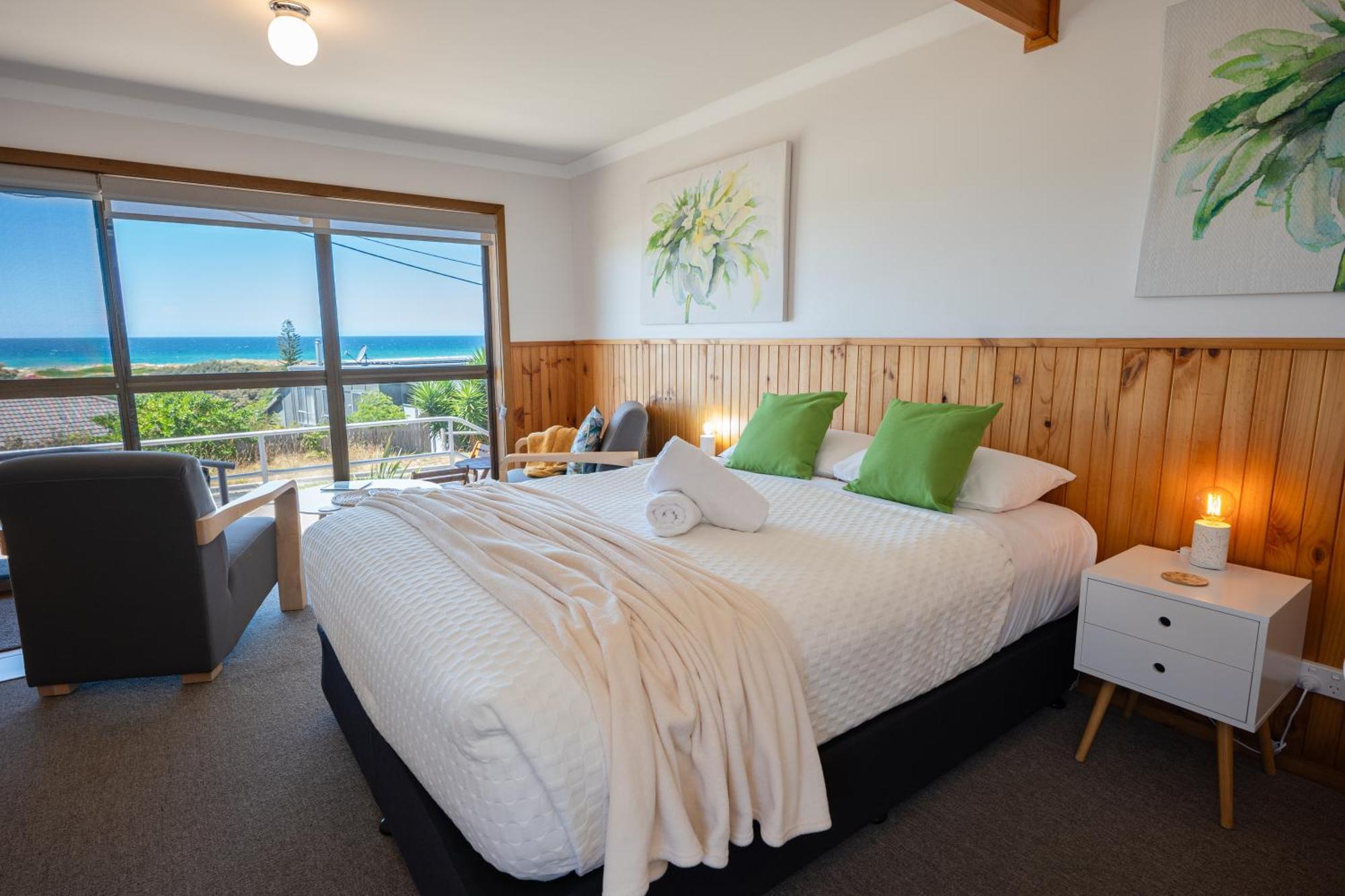 Blue Seas Holiday Villas Scamander Exteriör bild