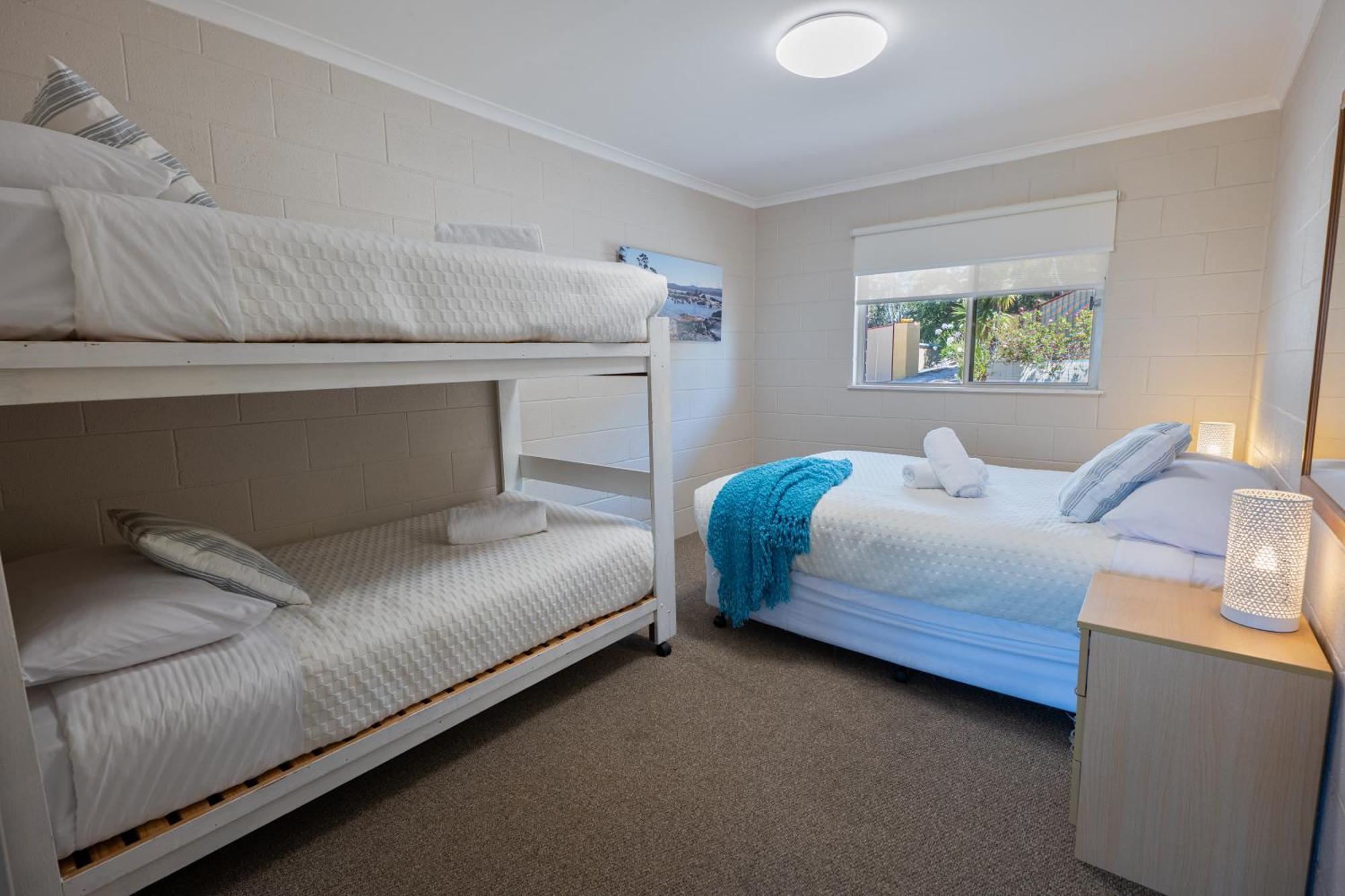 Blue Seas Holiday Villas Scamander Exteriör bild
